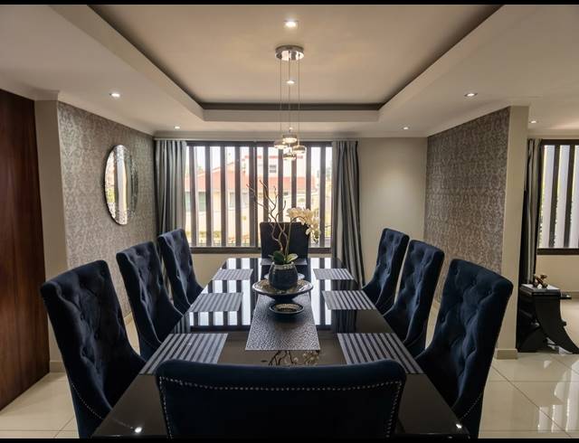 5 BEDROOM TOWNHOUSE FOR SALE IN MUSGRAVE